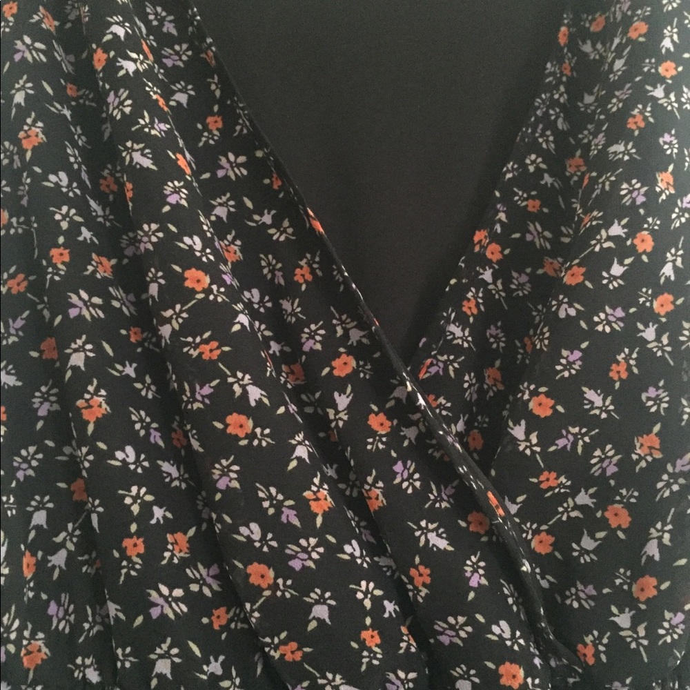 Little Black Dress ll Pins and Needles - Picture 2 of 3
